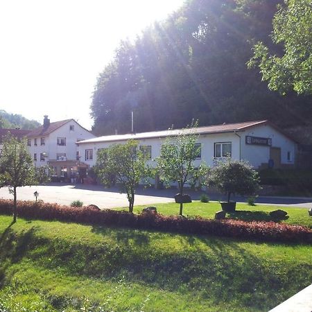 Hotel Landgasthof Zum Heiligenberg Sontra Exterior foto